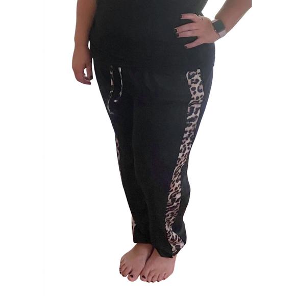 NEW SHIRLEY STONE leopard trimmed jogger in black - Picture 1 of 1
